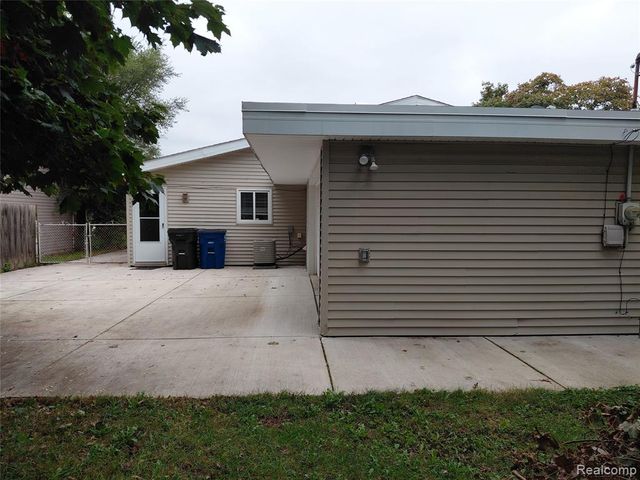 30933 Grandview Avenue, Westland, MI 48186