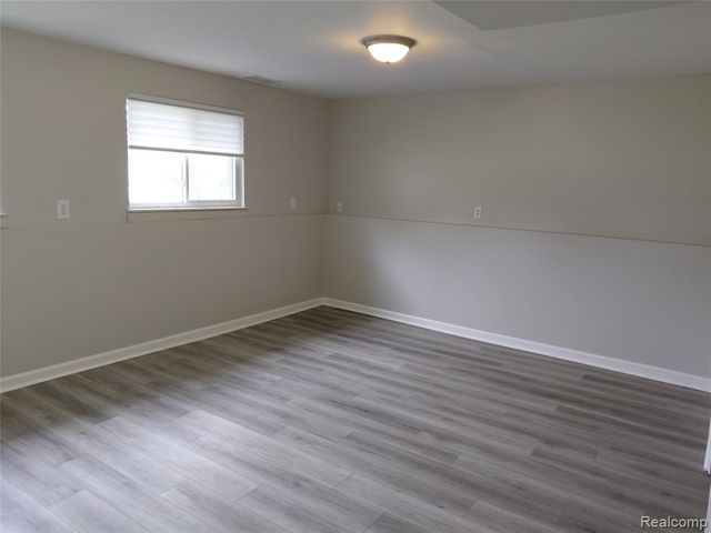 30933 Grandview Avenue, Westland, MI 48186
