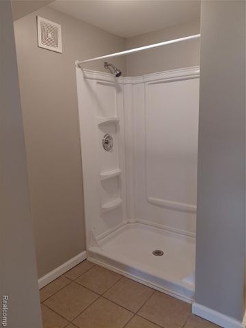 30933 Grandview Avenue, Westland, MI 48186