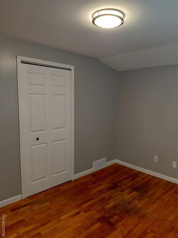 30933 Grandview Avenue, Westland, MI 48186