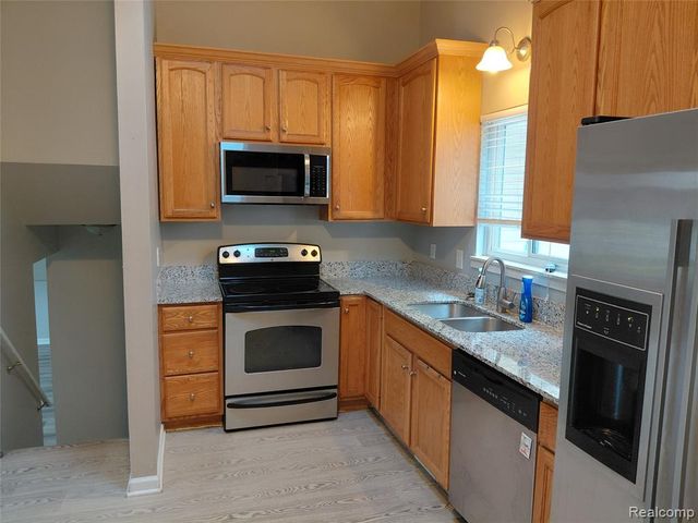 30933 Grandview Avenue, Westland, MI 48186