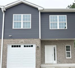 5400 135th Street, Crestwood, IL 60418