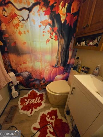 117 Lake Drive, Griffin, GA 30223