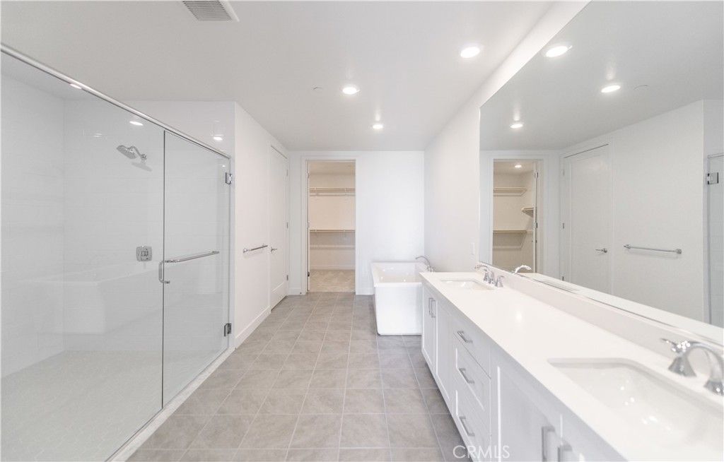 Image 23 of property listing at 3608 Rivington, Irvine, CA 92612