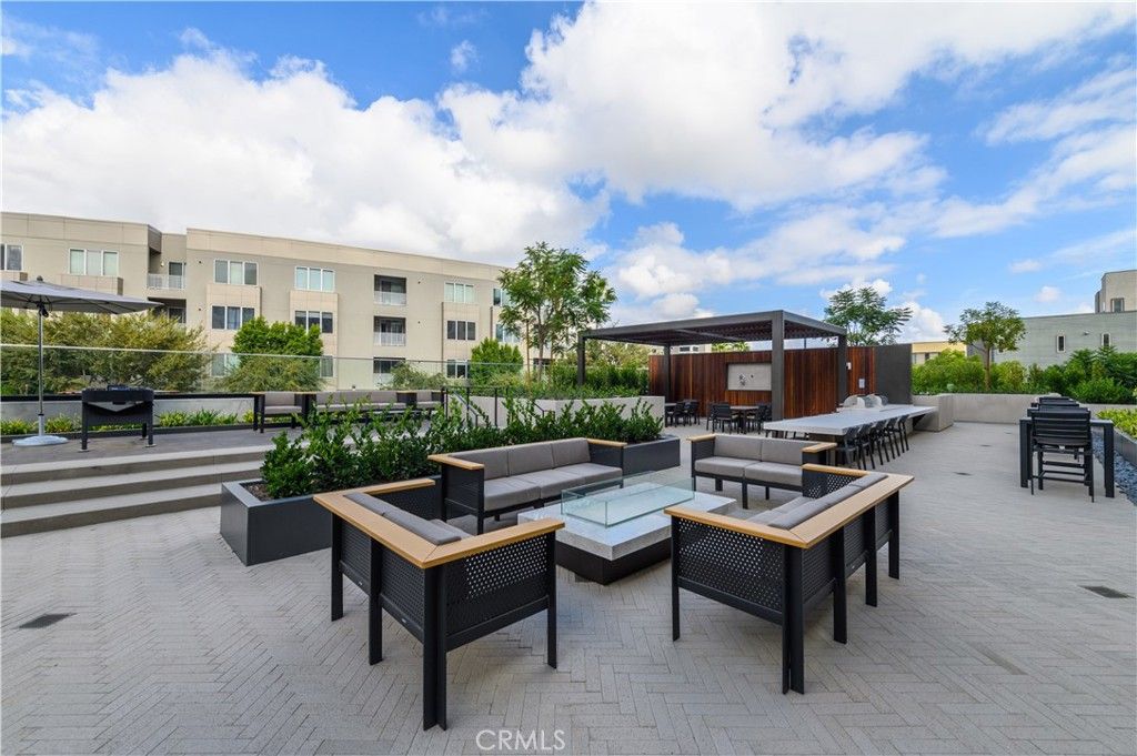 Image 52 of property listing at 3608 Rivington, Irvine, CA 92612