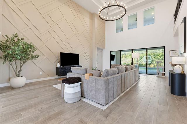 8684 SANDERS TREE LOOP, Wesley Chapel, FL 33545