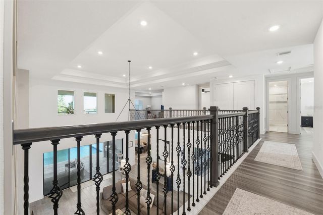 8684 SANDERS TREE LOOP, Wesley Chapel, FL 33545