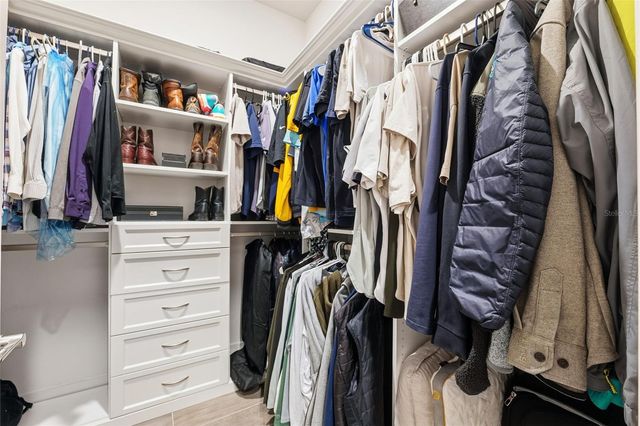 8684 SANDERS TREE LOOP, Wesley Chapel, FL 33545