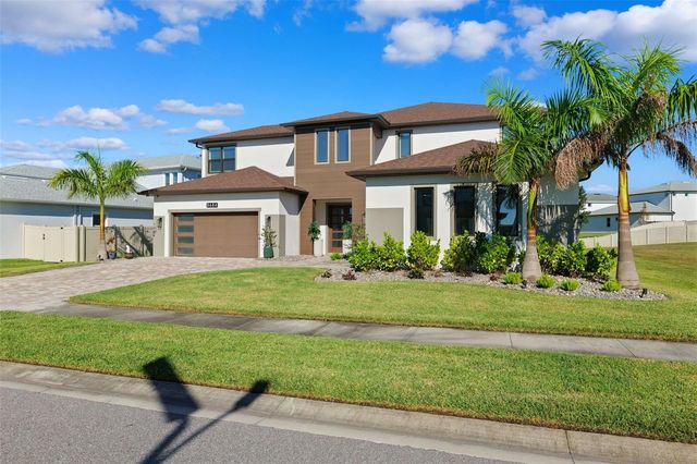 8684 SANDERS TREE LOOP, Wesley Chapel, FL 33545