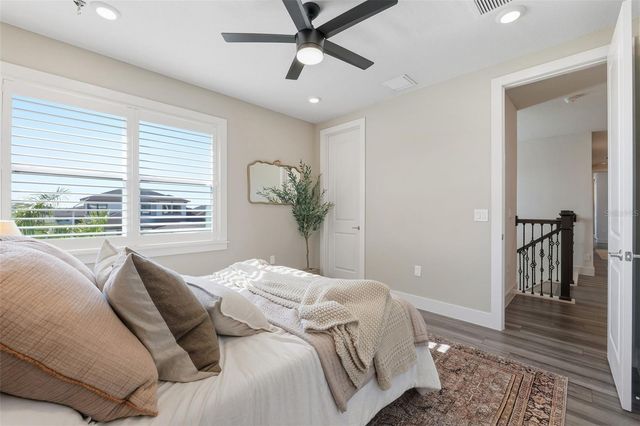 8684 SANDERS TREE LOOP, Wesley Chapel, FL 33545