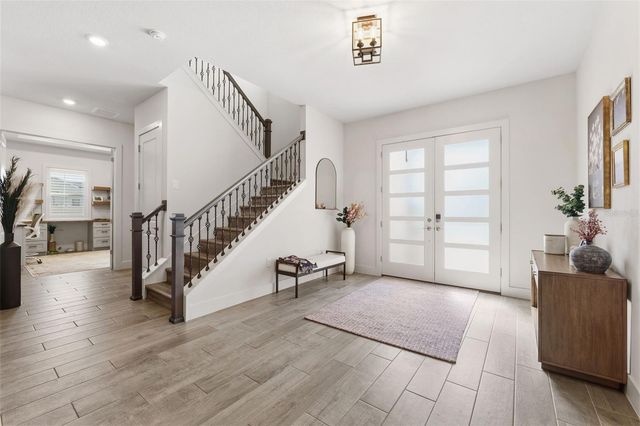 8684 SANDERS TREE LOOP, Wesley Chapel, FL 33545