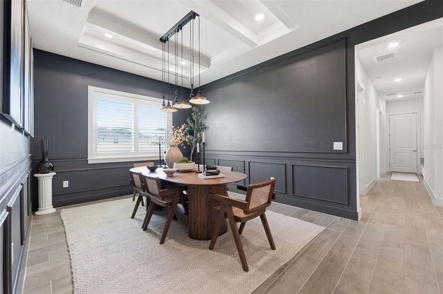 8684 SANDERS TREE LOOP, Wesley Chapel, FL 33545