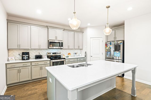 413 Cambrian Drive, Kathleen, GA 31047