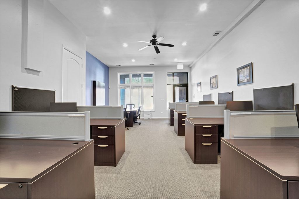 1415 W CHICAGO Avenue C1, Chicago, IL 60642 — photo 5