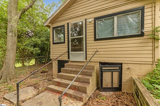 144 Evelyn Road, Easley, SC 29640