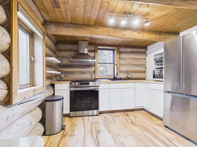 1032 GOLDEN VALLEY DRIVE, Fairbanks, AK 99709