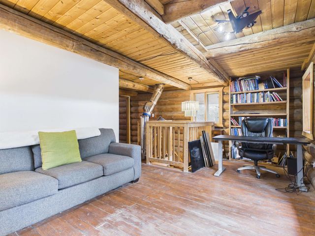 1032 GOLDEN VALLEY DRIVE, Fairbanks, AK 99709
