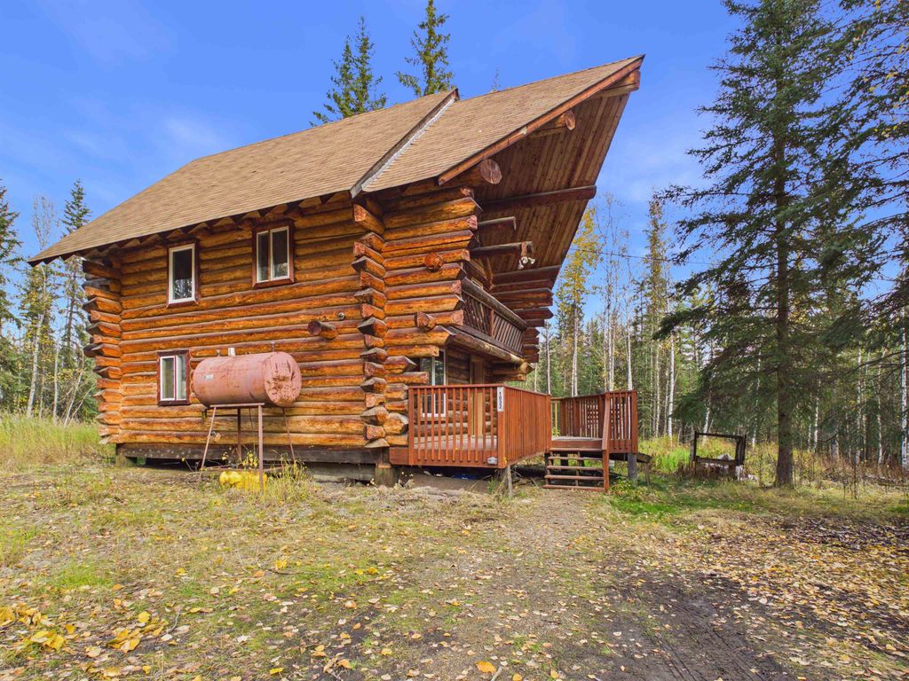 1032 GOLDEN VALLEY DRIVE, Fairbanks, AK 99709