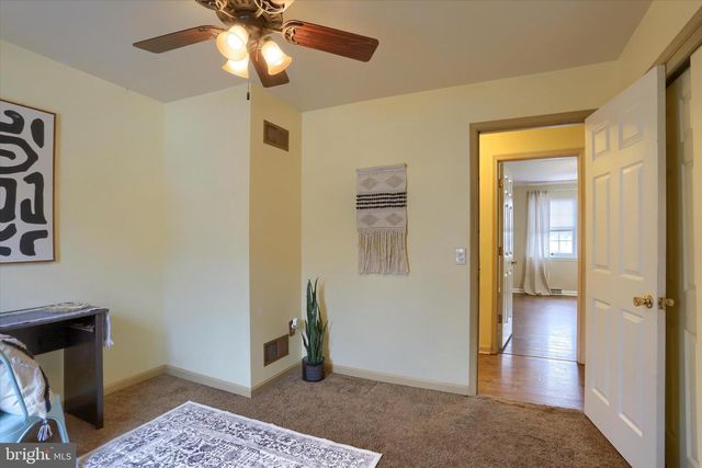 201 OVERVIEW CIR W, Red Lion, PA 17356