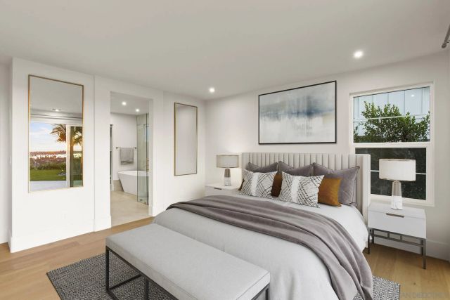 3080 Lloyd St, San Diego, CA 92117