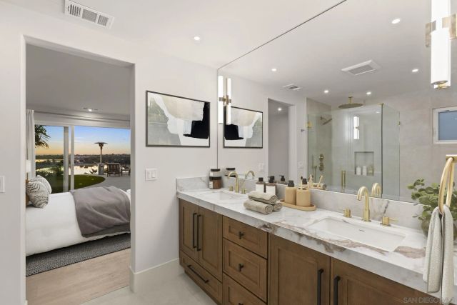 3080 Lloyd St, San Diego, CA 92117