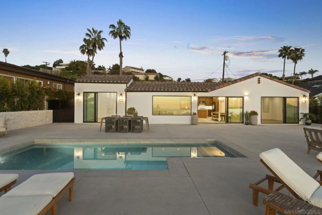 3080 Lloyd St, San Diego, CA 92117