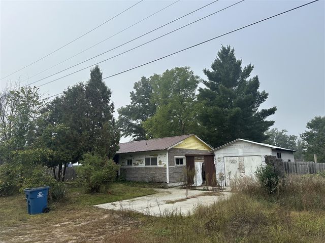 5967 S Forman Road, Baldwin, MI 49304