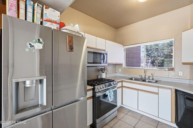 6037 S Avenida Bodega, Tucson, AZ 85706