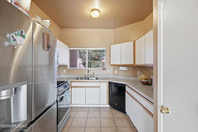 6037 S Avenida Bodega, Tucson, AZ 85706