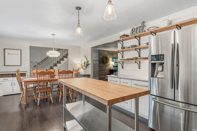 3232 Plantation Trail, Fort Wayne, IN 46818