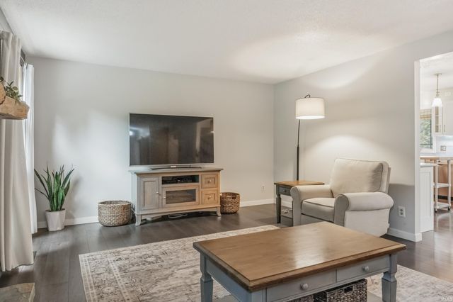 3232 Plantation Trail, Fort Wayne, IN 46818