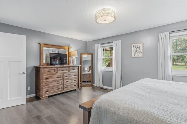 3232 Plantation Trail, Fort Wayne, IN 46818