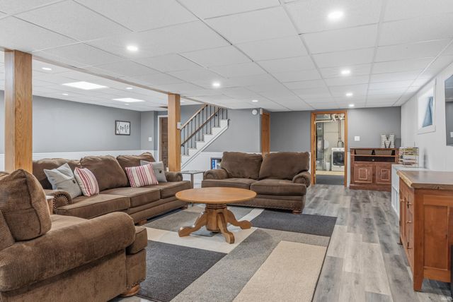 3232 Plantation Trail, Fort Wayne, IN 46818