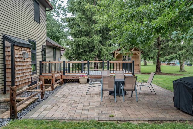3232 Plantation Trail, Fort Wayne, IN 46818