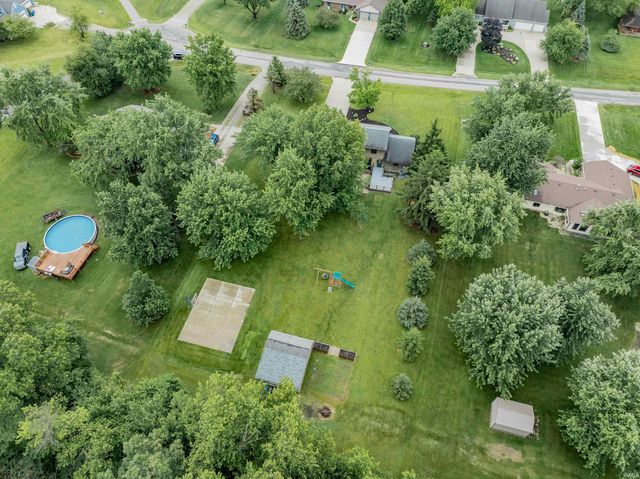 3232 Plantation Trail, Fort Wayne, IN 46818