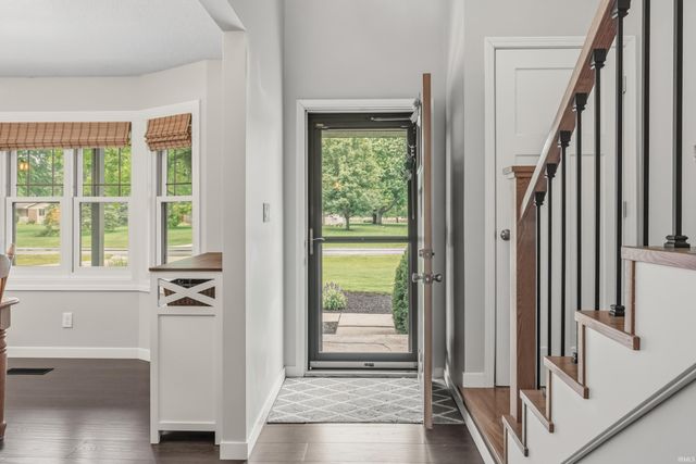 3232 Plantation Trail, Fort Wayne, IN 46818