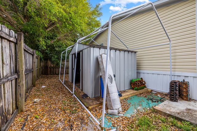 23018 Atlantic Circle, Boca Raton, FL 33428