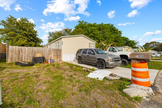 23018 Atlantic Circle, Boca Raton, FL 33428