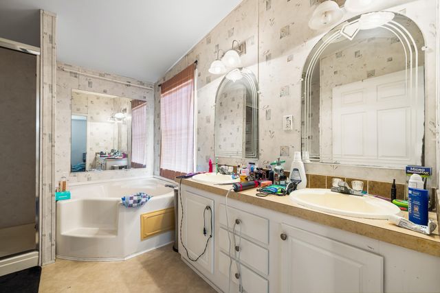 23018 Atlantic Circle, Boca Raton, FL 33428