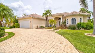 1924 Savona PKWY, Cape Coral, FL 33904