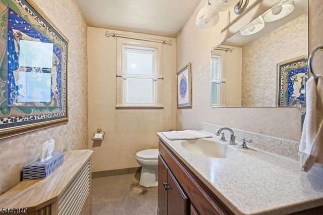 72 Maitland Ave, Hawthorne Boro, NJ 07506