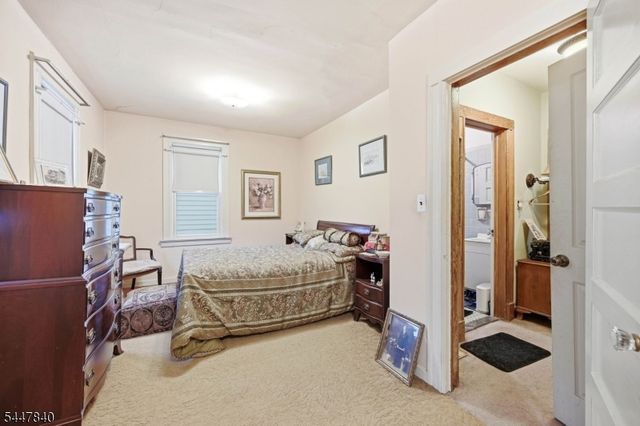 72 Maitland Ave, Hawthorne Boro, NJ 07506