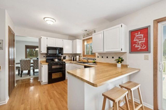N2021 N Lake Shore DRIVE, Fontana, WI 53125