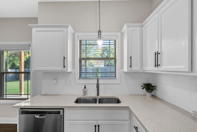 1197 Ewing Way, Clarksville, TN 37043