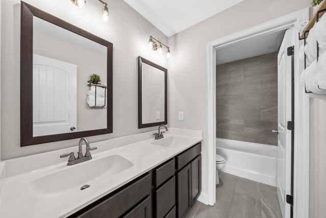 1197 Ewing Way, Clarksville, TN 37043