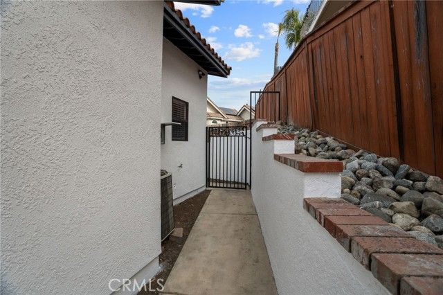 29566 Big Range Road, Canyon Lake, CA 92587