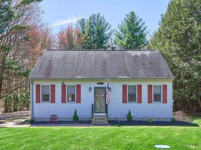 3 Hammond Street, Leicester, MA 01542