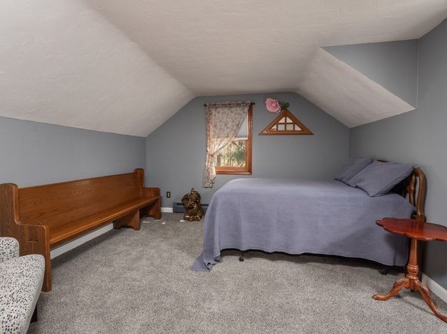 3 Hammond Street, Leicester, MA 01542
