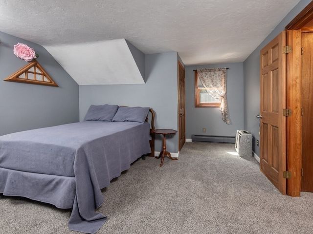 3 Hammond Street, Leicester, MA 01542