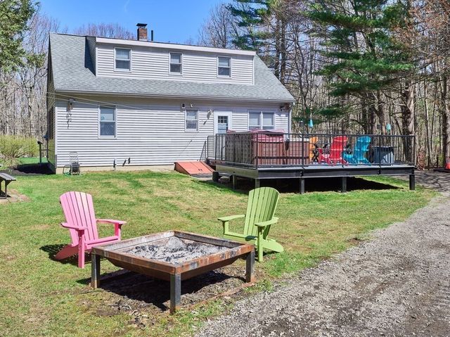 3 Hammond Street, Leicester, MA 01542